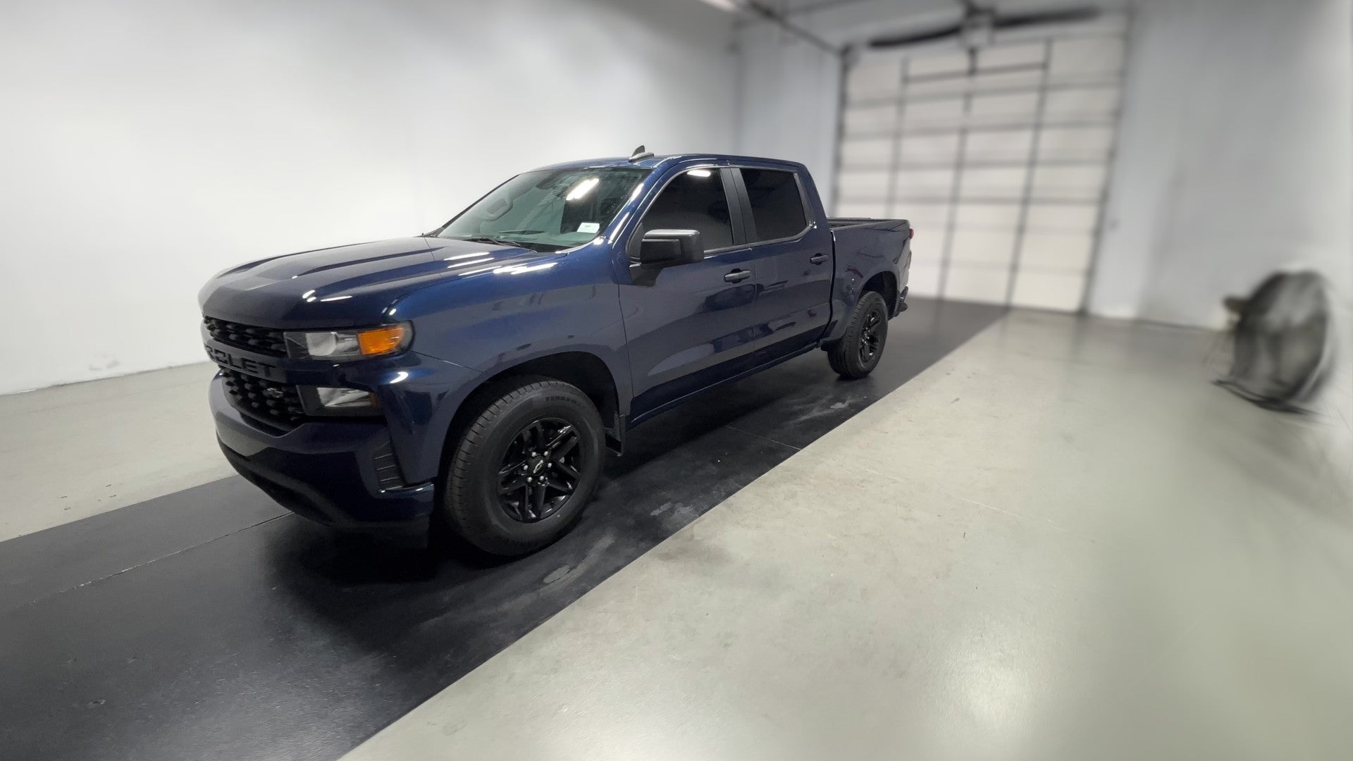 2021 Chevrolet Silverado 1500 Crew Cab vehicle photo