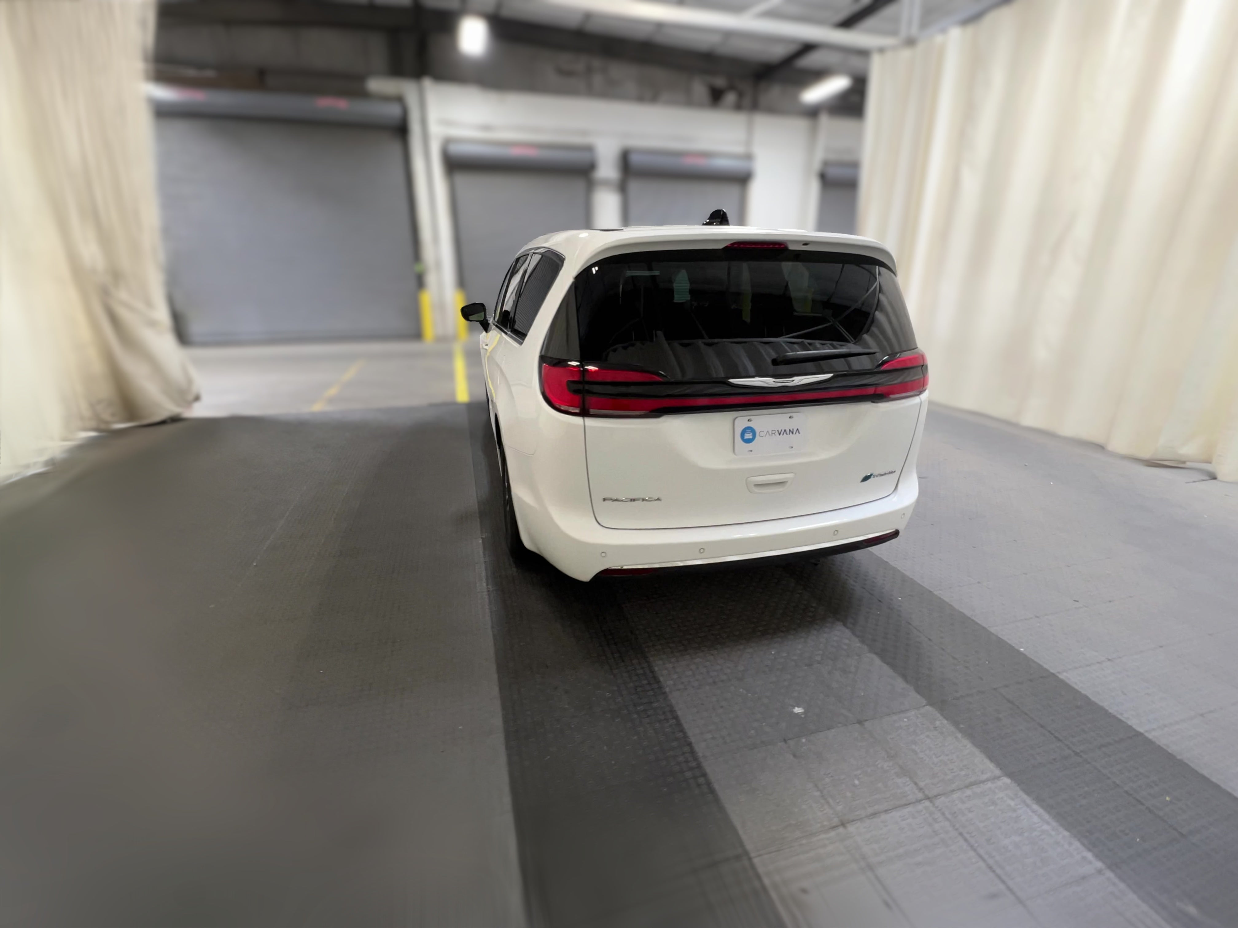 2024 Chrysler Pacifica PHEV Select - Photo 36