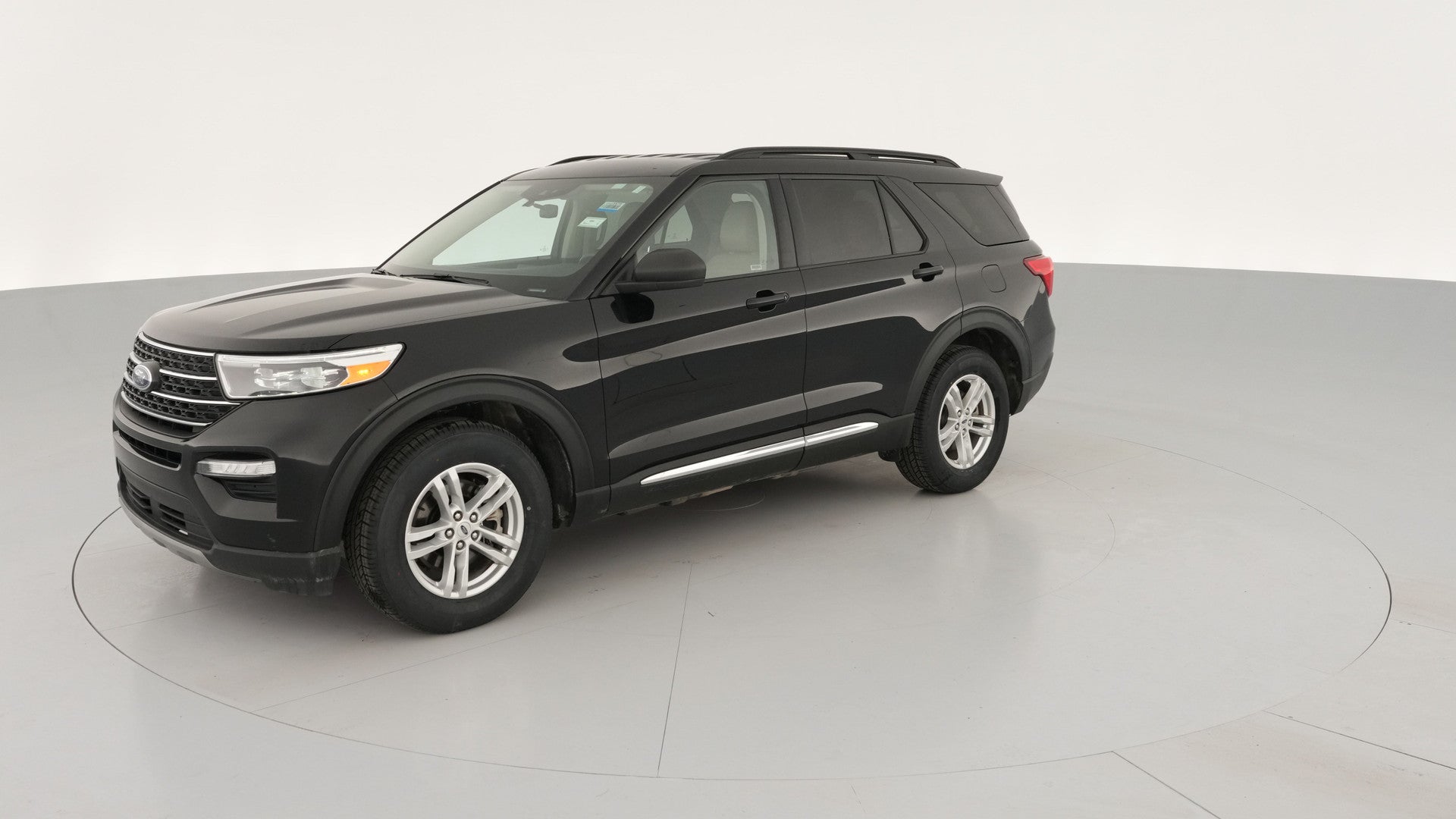 2024 Ford Explorer vehicle photo