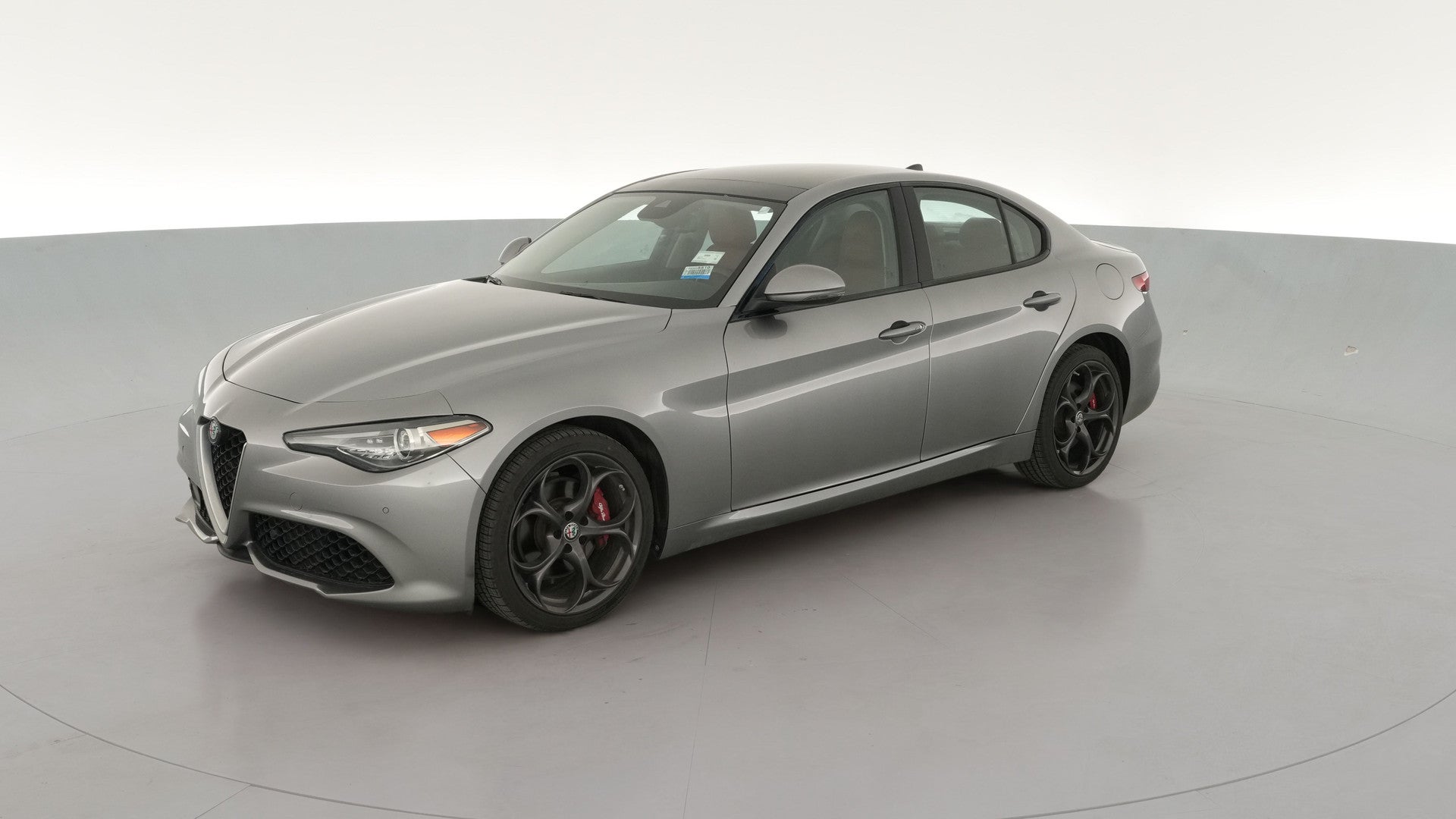 2018 Alfa Romeo Giulia vehicle photo