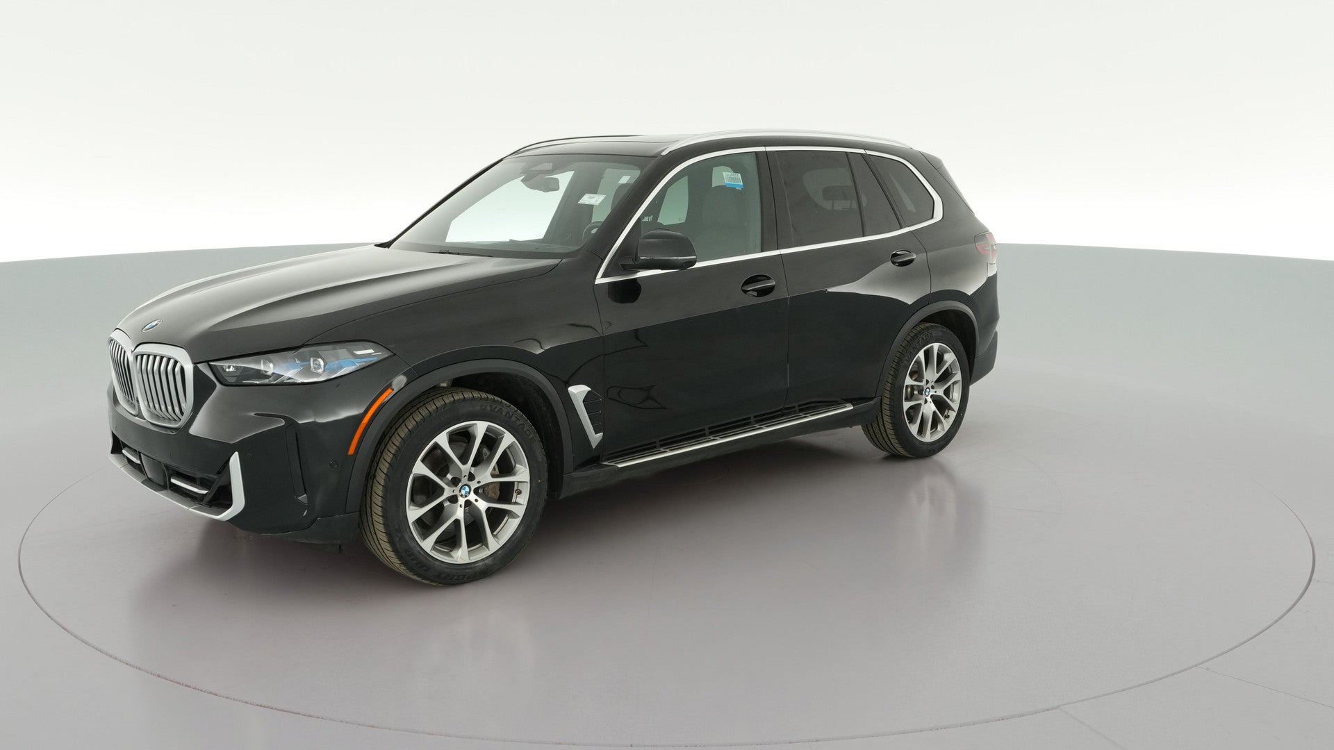 2024 BMW X5 vehicle photo