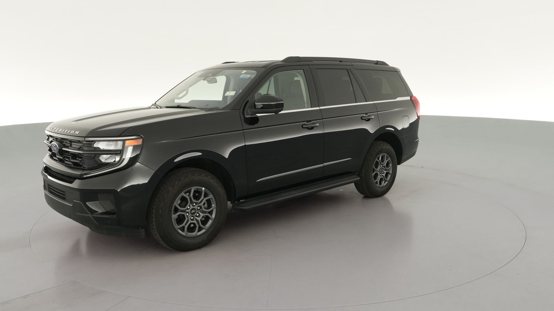 2025 Ford Expedition vehicle photo