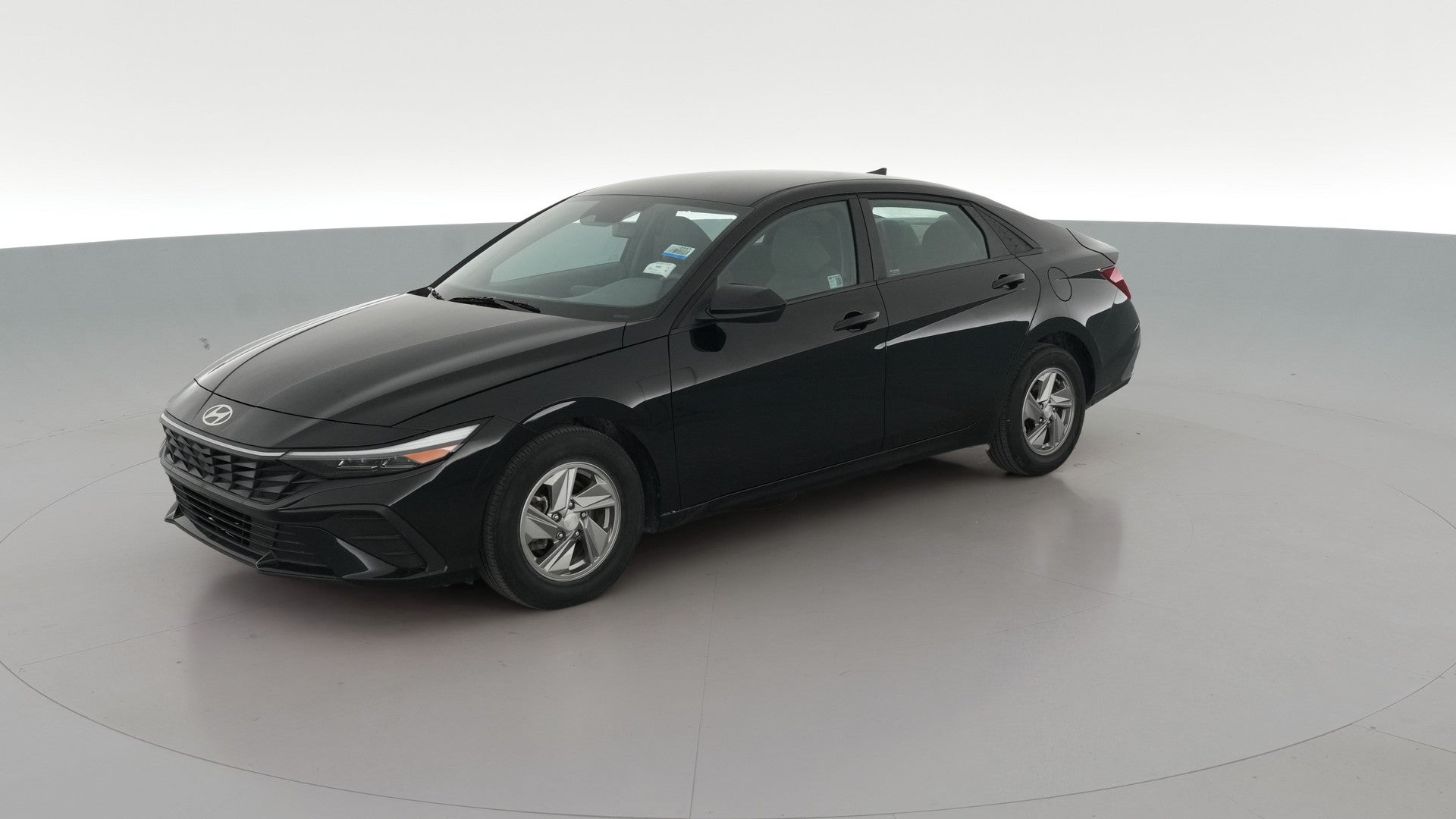 2024 Hyundai Elantra vehicle photo