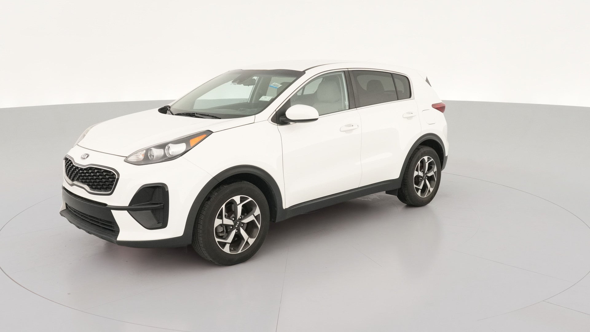 2020 Kia Sportage vehicle photo