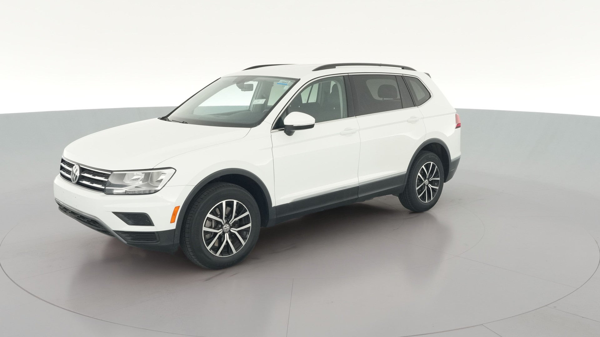 2021 Volkswagen Tiguan vehicle photo
