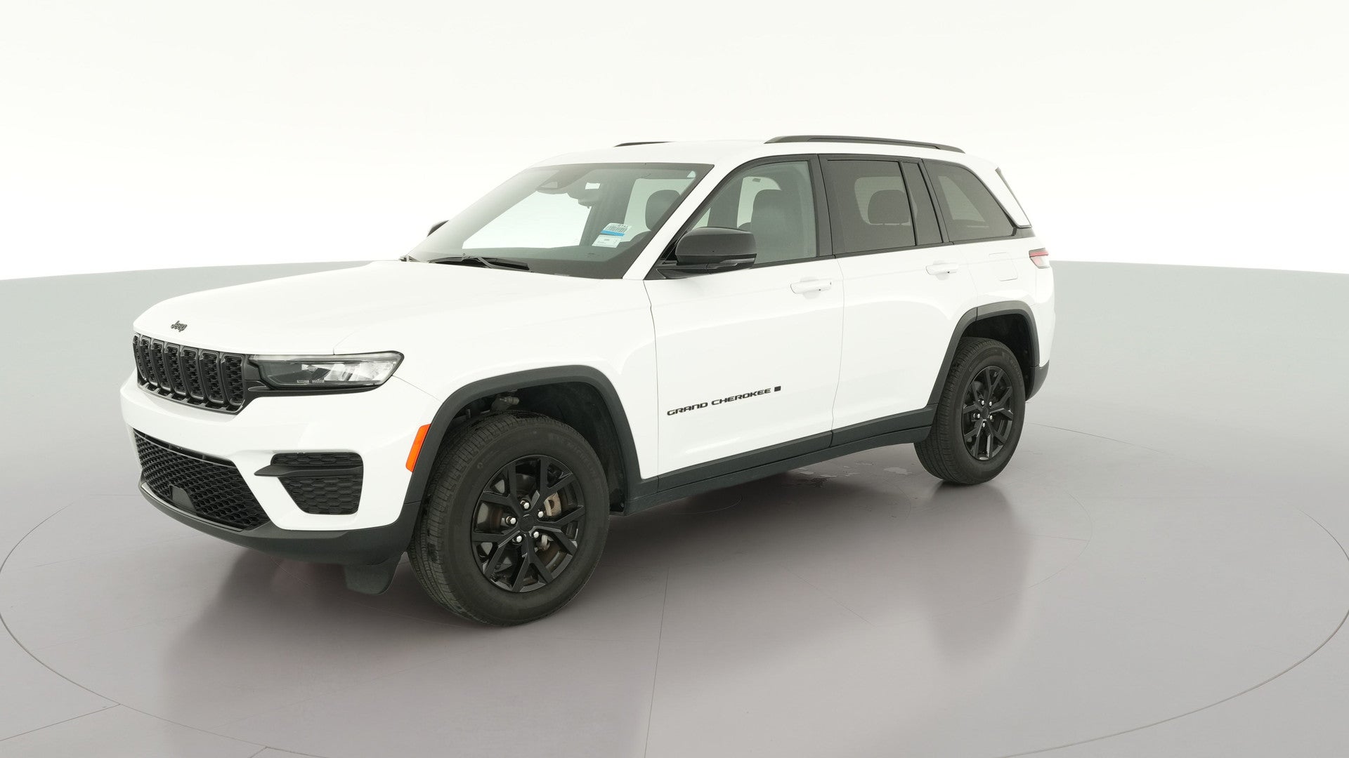 2024 Jeep Grand Cherokee vehicle photo