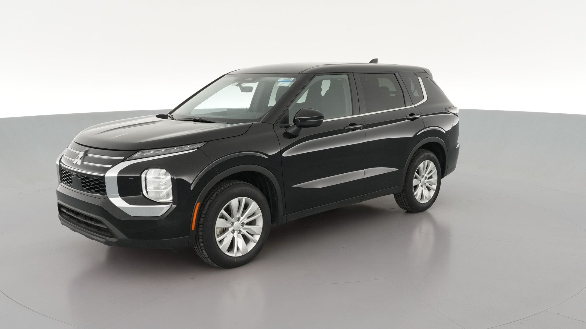 2025 Mitsubishi Outlander vehicle photo