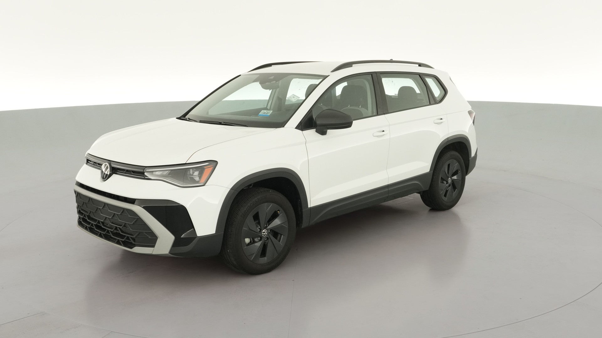 2025 Volkswagen Taos vehicle photo