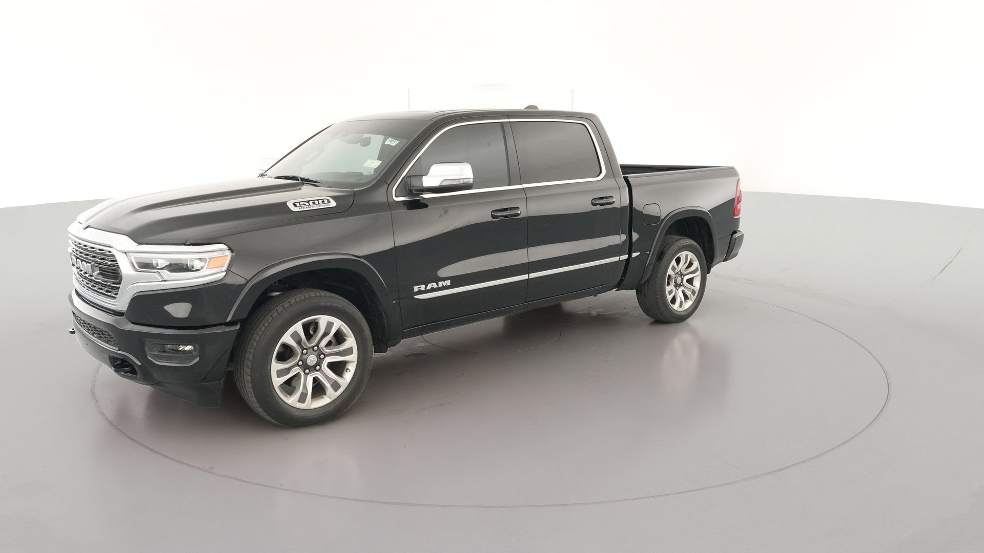 2024 Ram 1500 Crew Cab vehicle photo