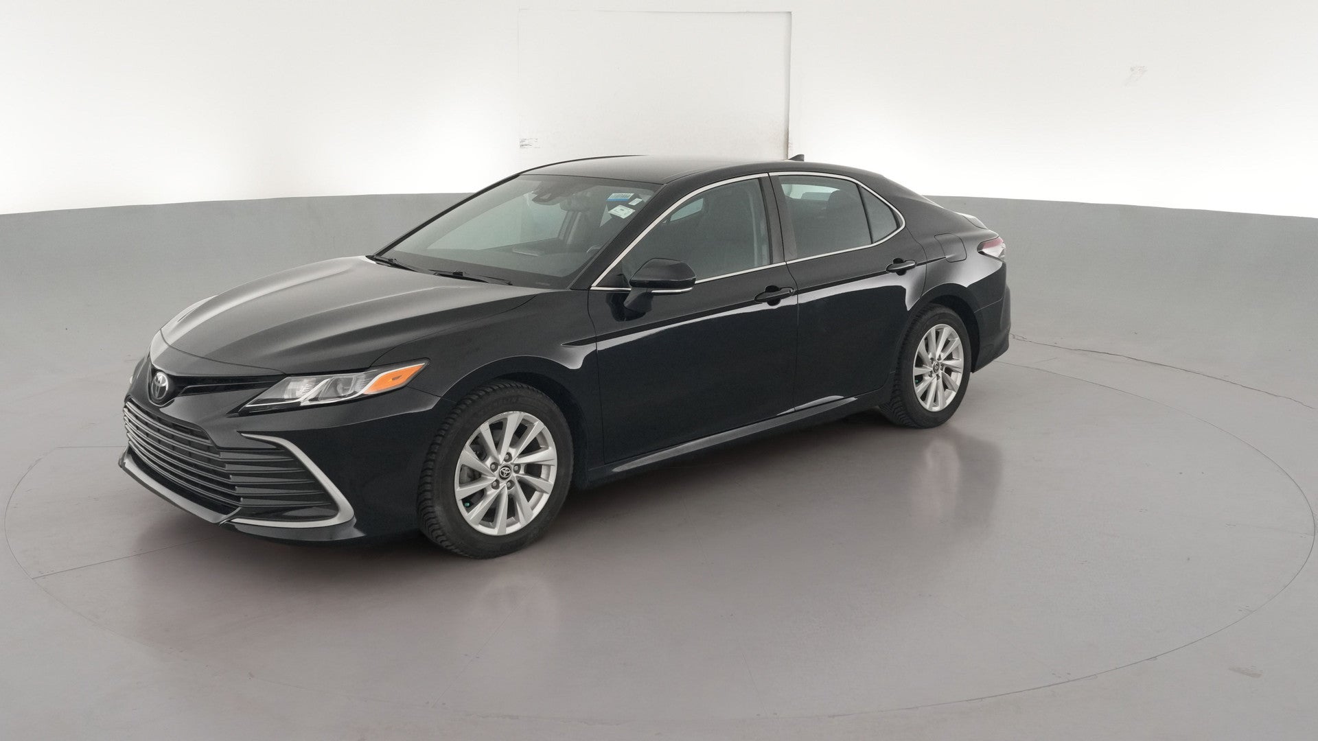 2021 Toyota Camry vehicle photo