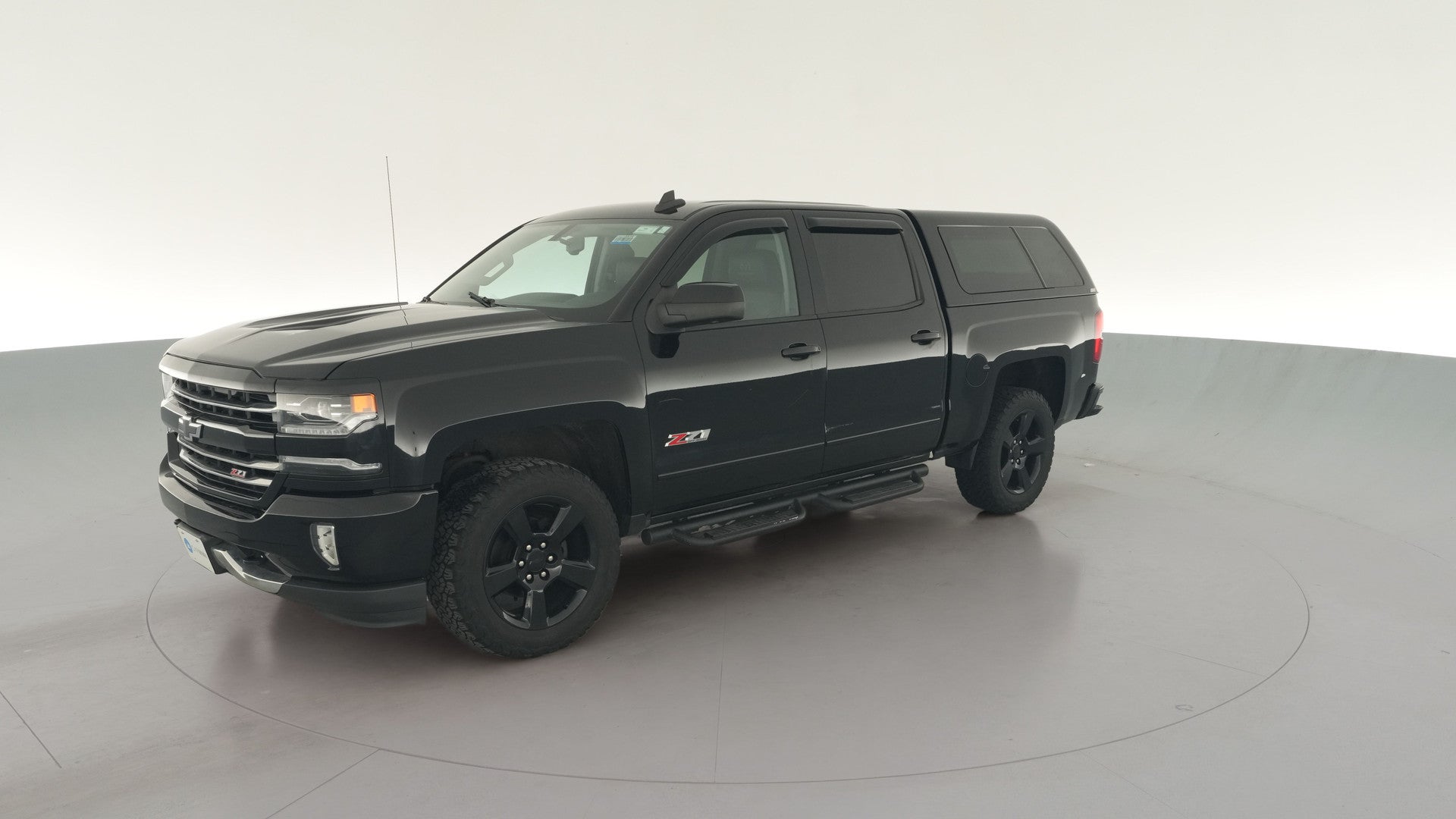 2017 Chevrolet Silverado 1500 Crew Cab vehicle photo