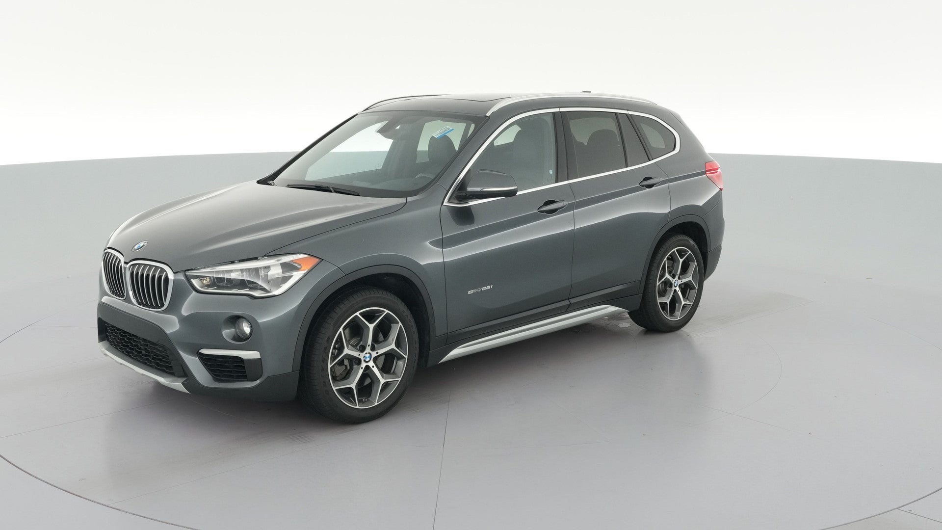 2017 BMW X1 vehicle photo