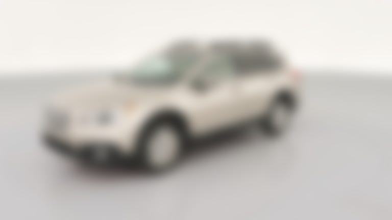 2015 Subaru Outback vehicle photo