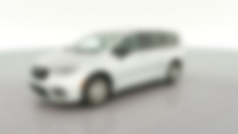 2024 Chrysler Pacifica vehicle photo