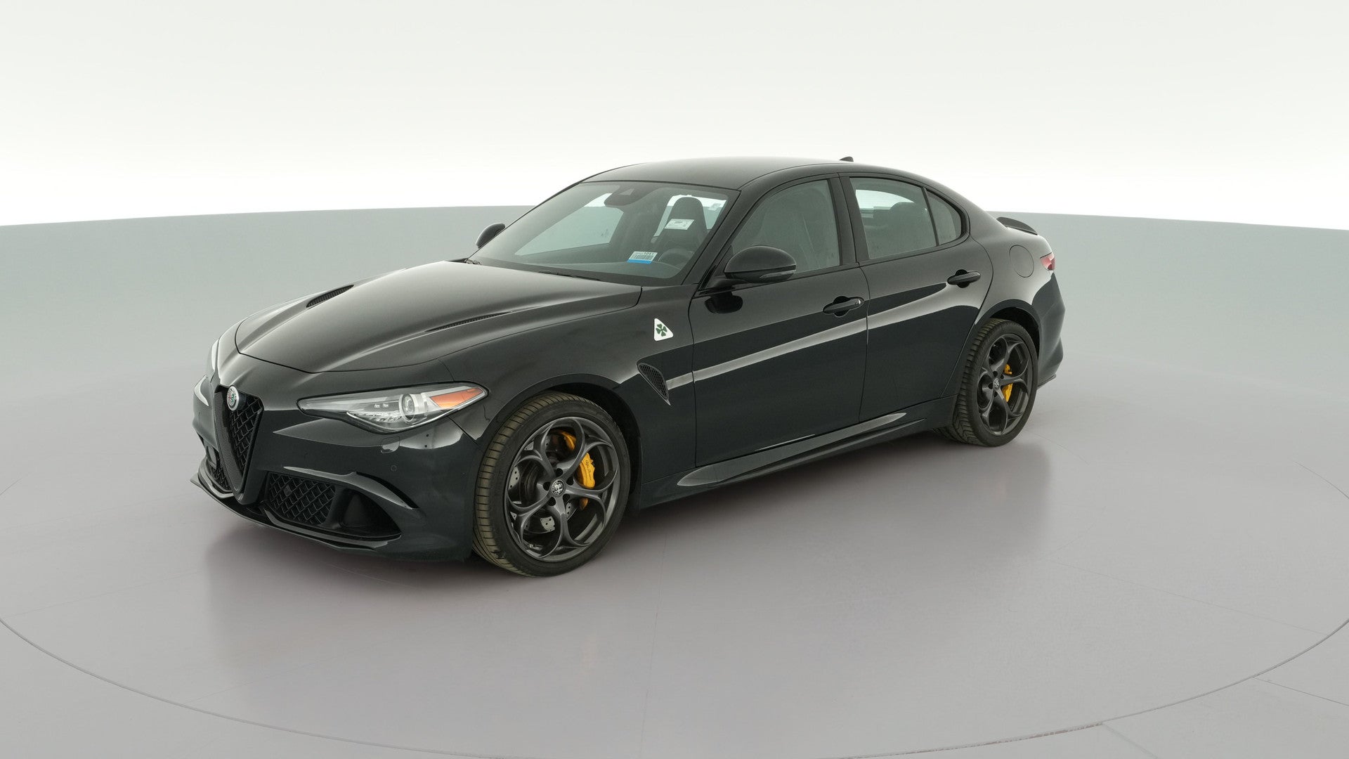 2018 Alfa Romeo Giulia vehicle photo