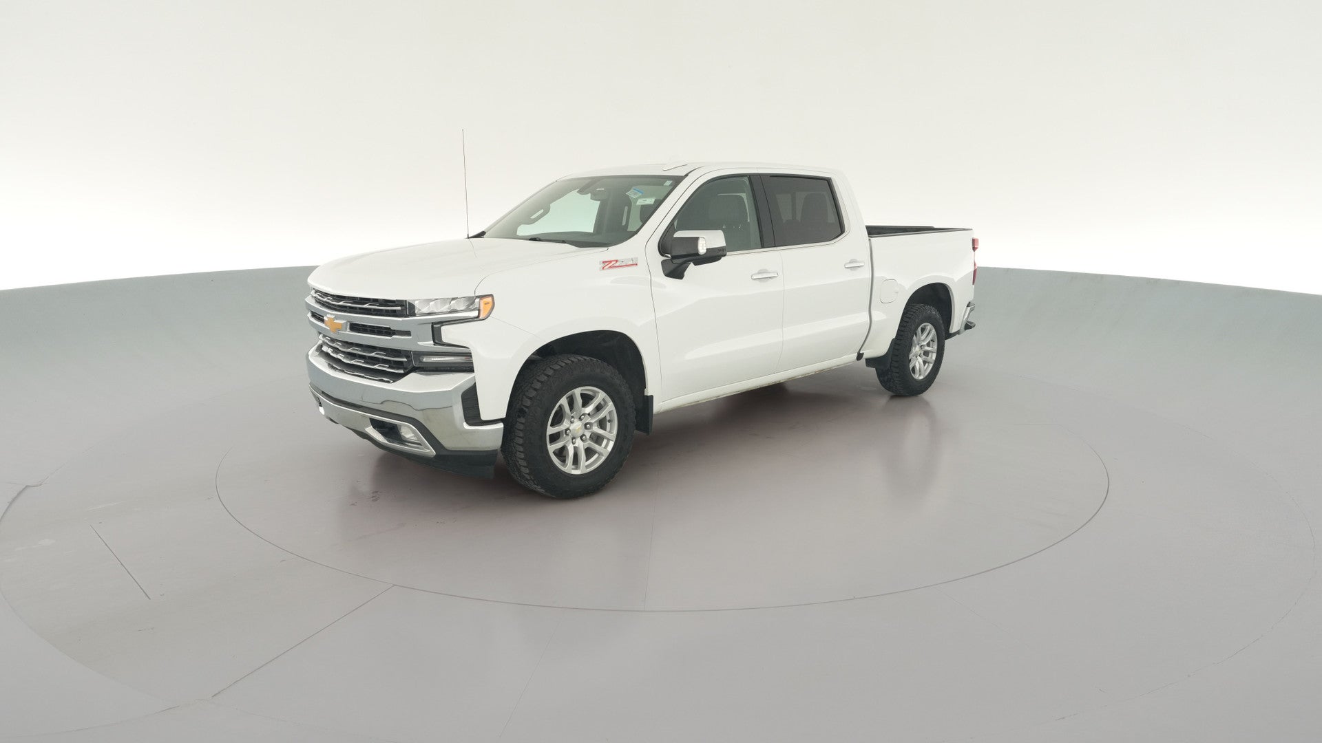 2020 Chevrolet Silverado 1500 Crew Cab vehicle photo