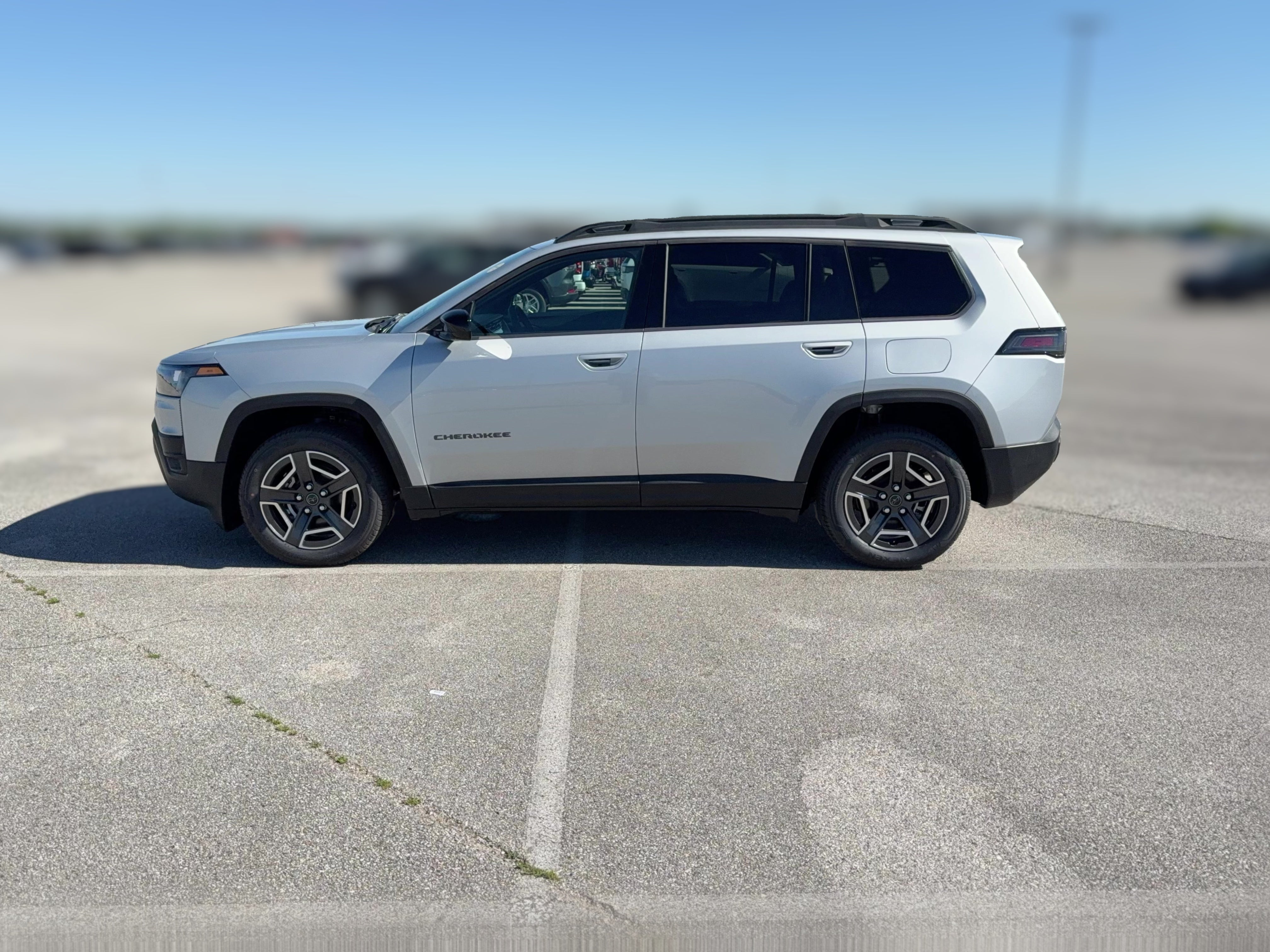 2026 Jeep Cherokee Laredo - Photo 24