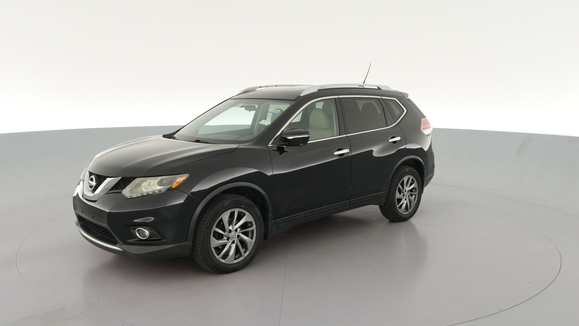2015 Nissan Rogue vehicle photo