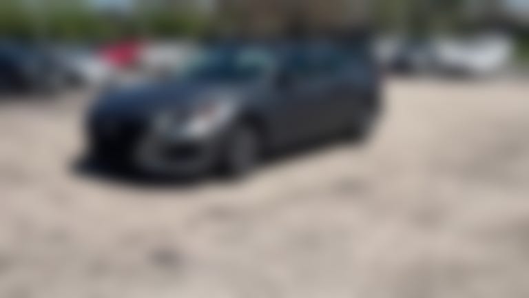 2025 Nissan Altima vehicle photo