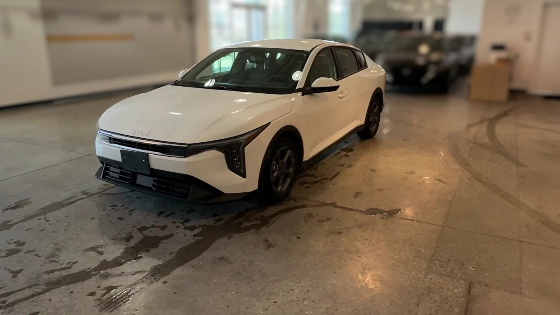 2025 Kia K4 vehicle photo