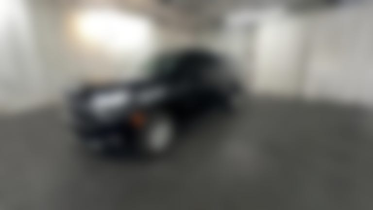 2022 Chevrolet Suburban vehicle photo