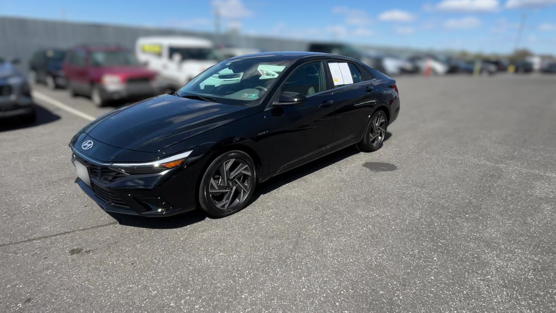 2025 Hyundai Elantra vehicle photo