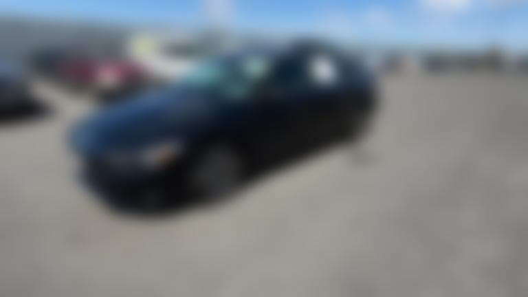 2025 Hyundai Elantra vehicle photo
