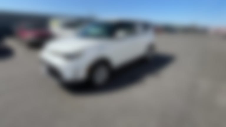 2025 Kia Soul vehicle photo