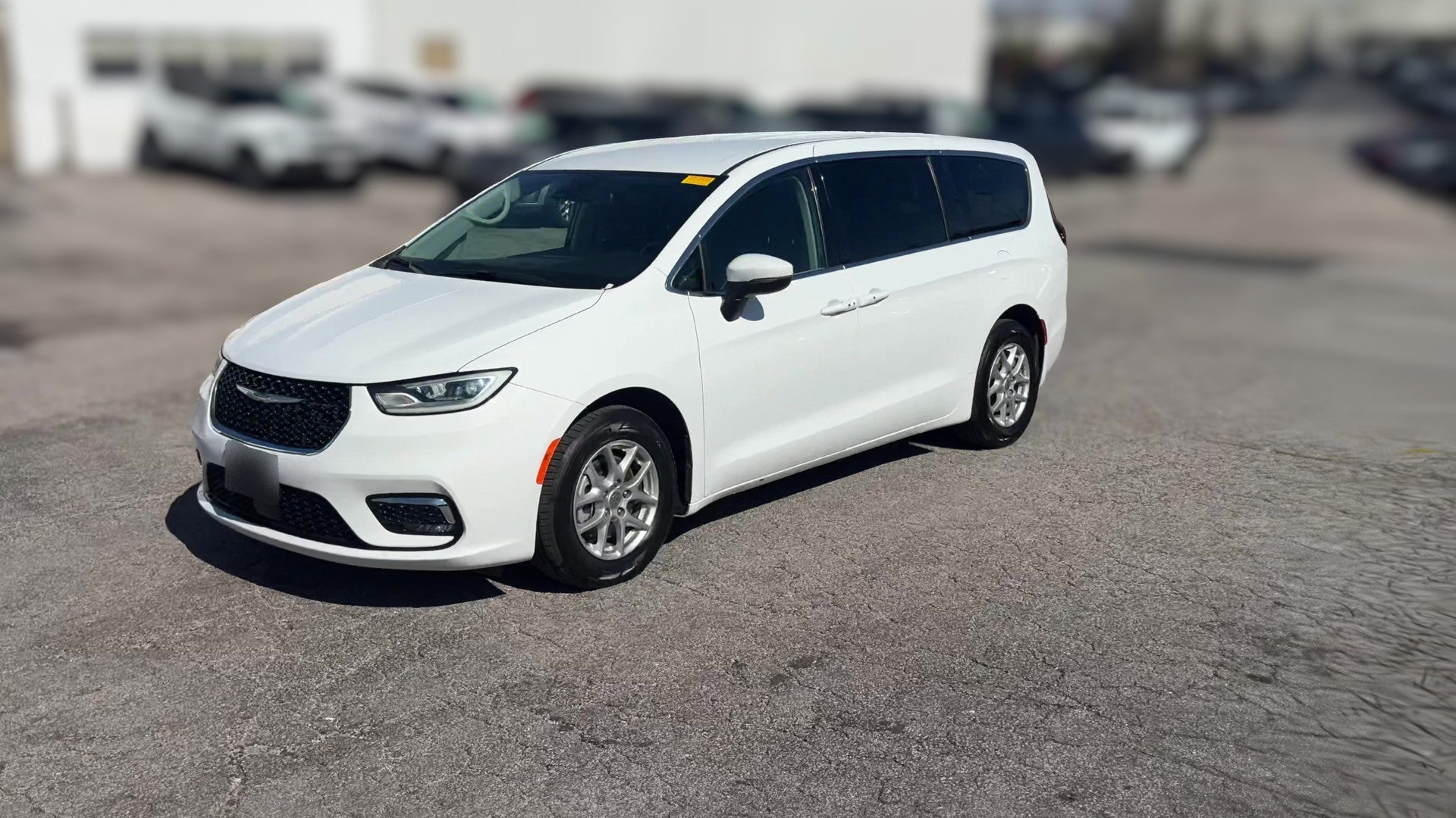2023 Chrysler Pacifica vehicle photo
