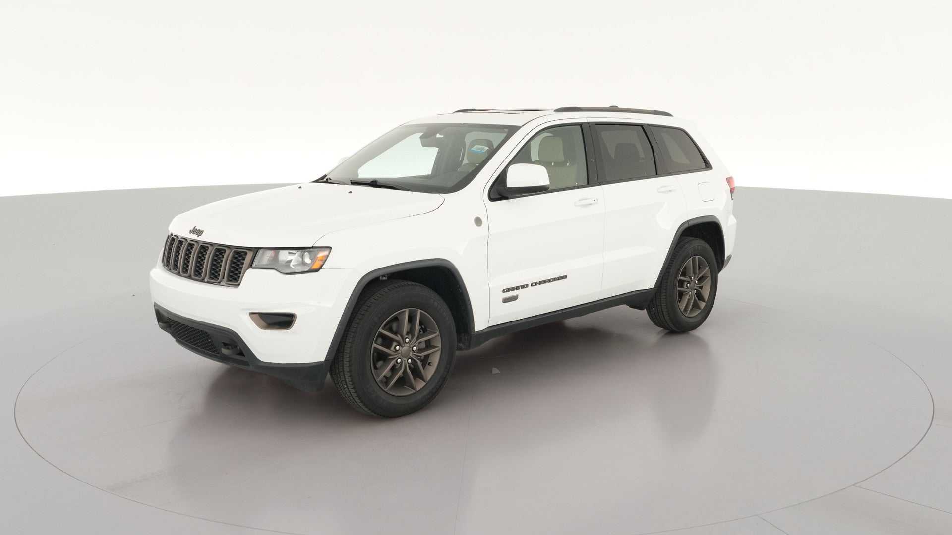 2017 Jeep Grand Cherokee vehicle photo