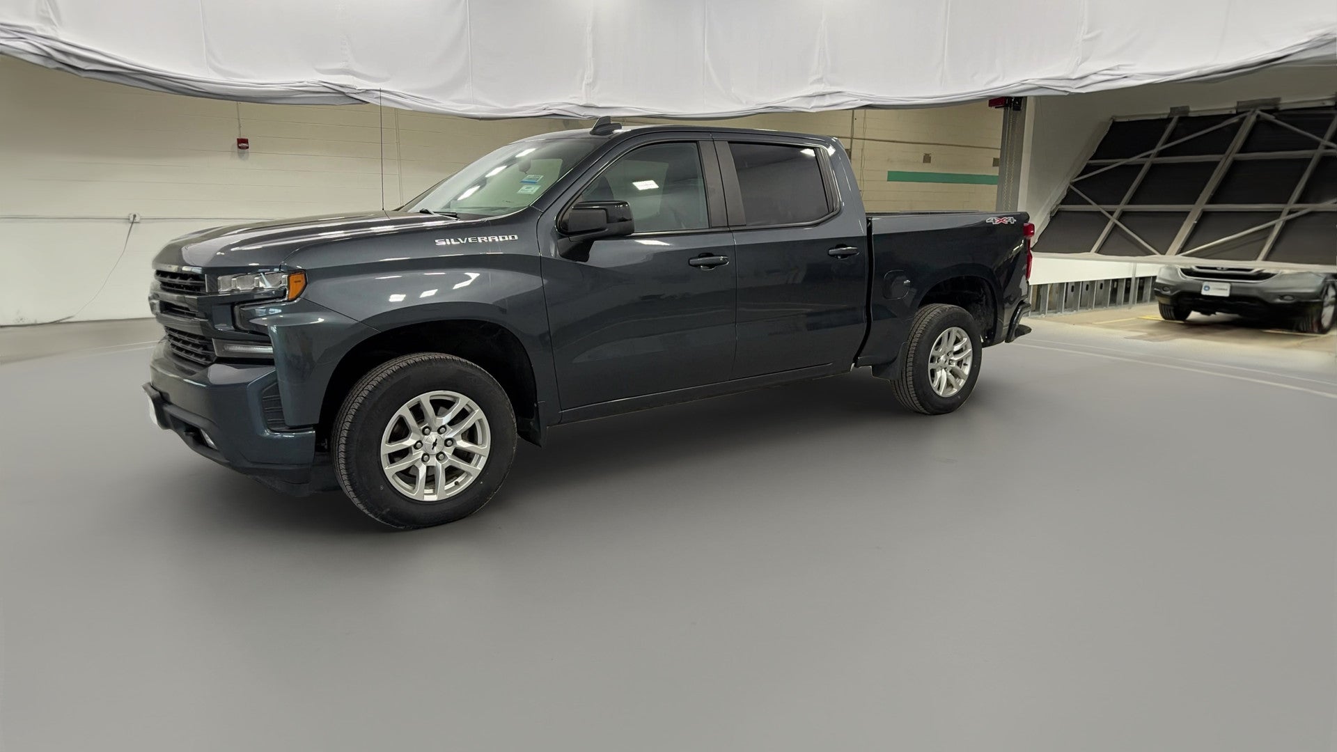 2021 Chevrolet Silverado 1500 Crew Cab vehicle photo