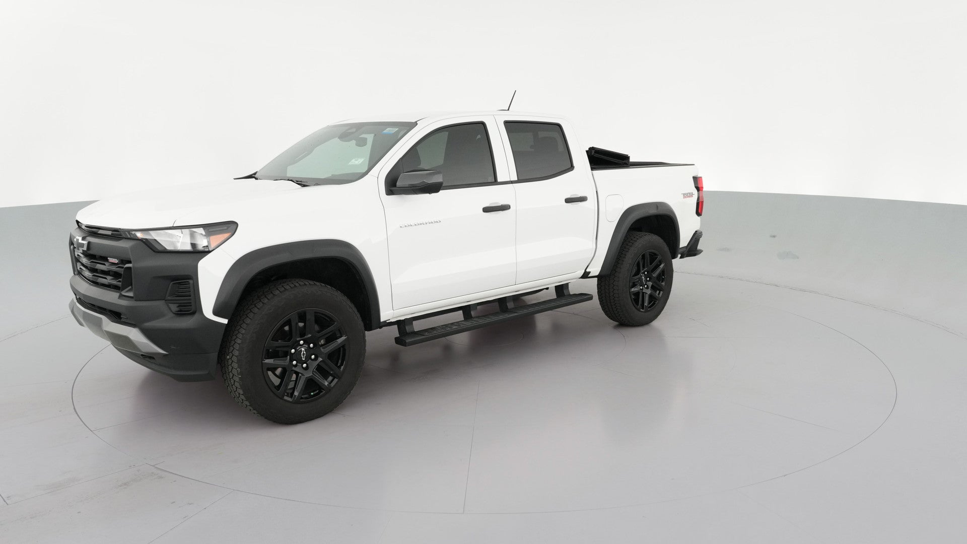 2025 Chevrolet Colorado Crew Cab vehicle photo