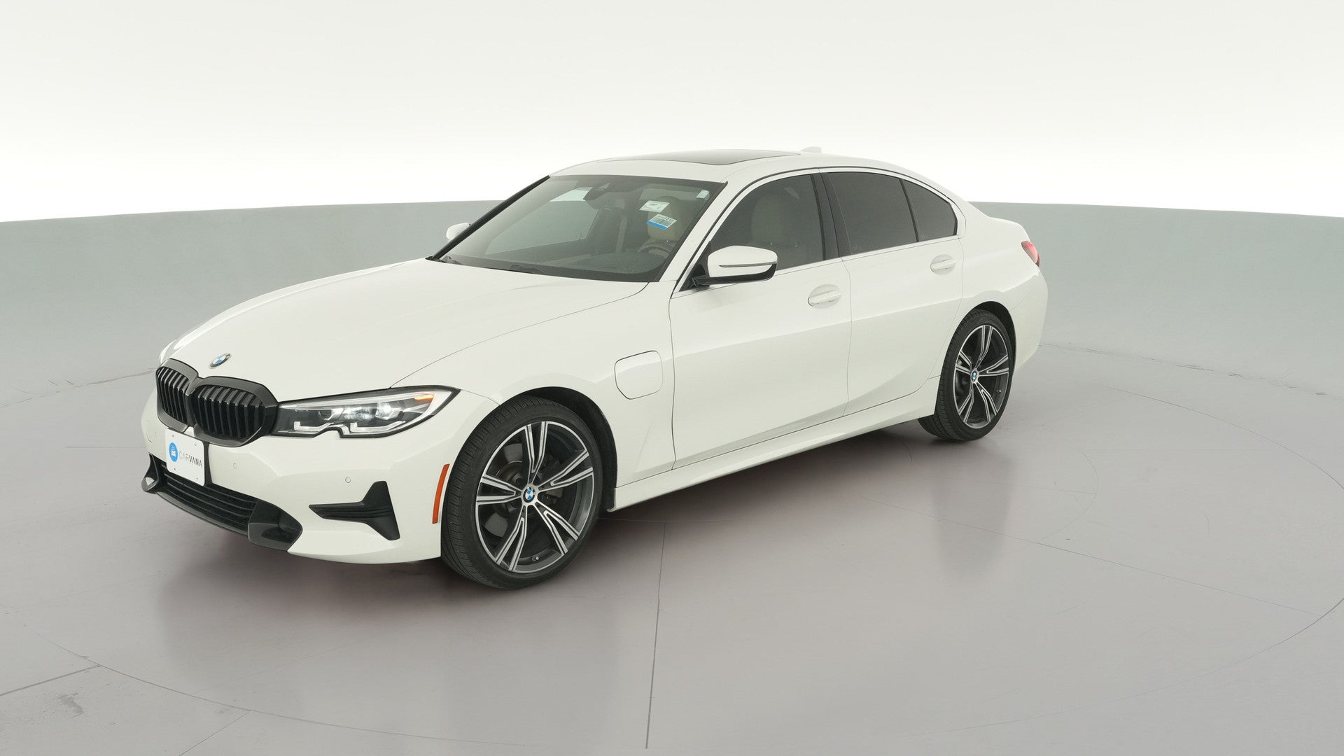 2021 BMW 3 Series vehicle photo