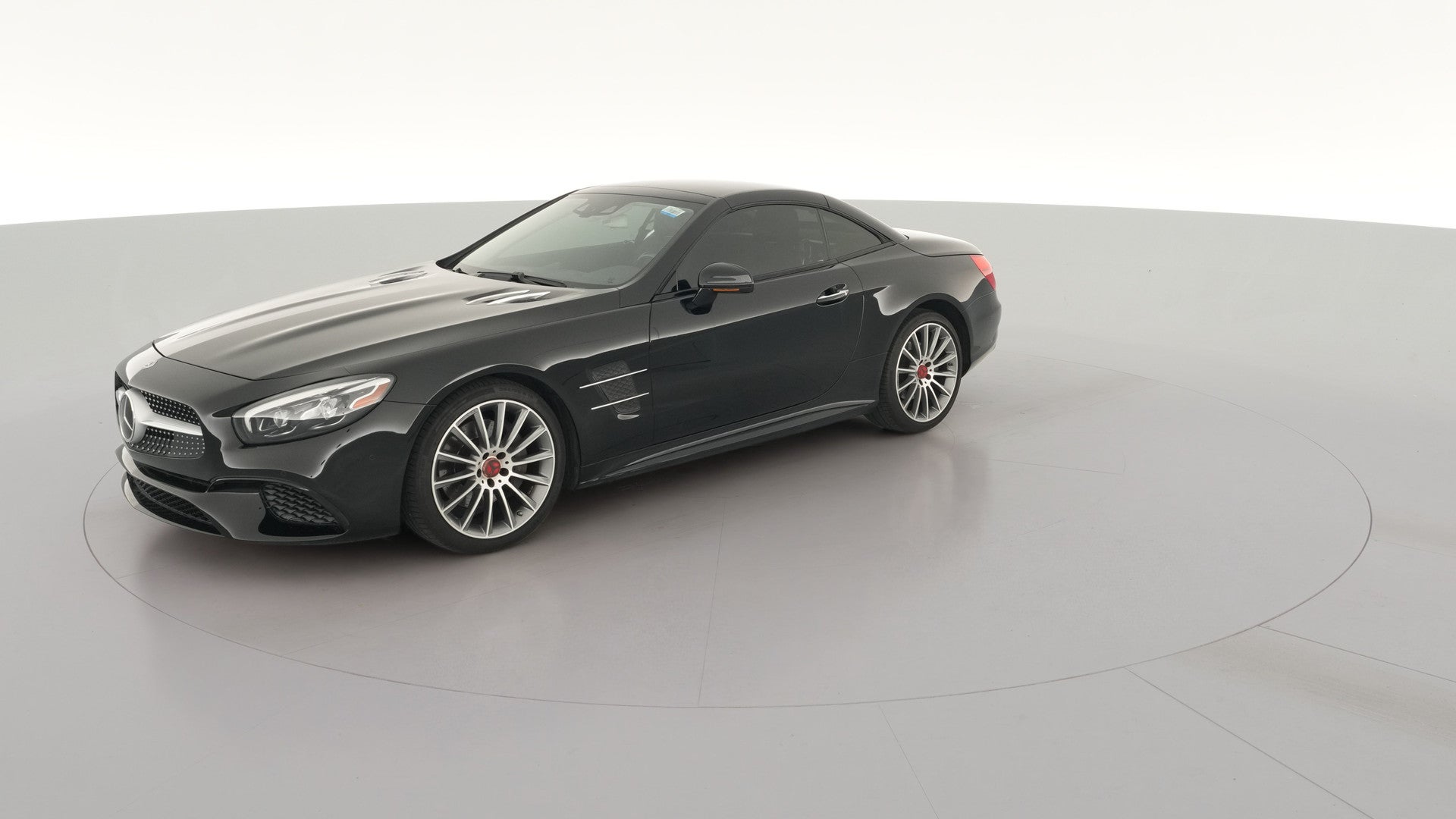 2018 Mercedes-Benz SL vehicle photo