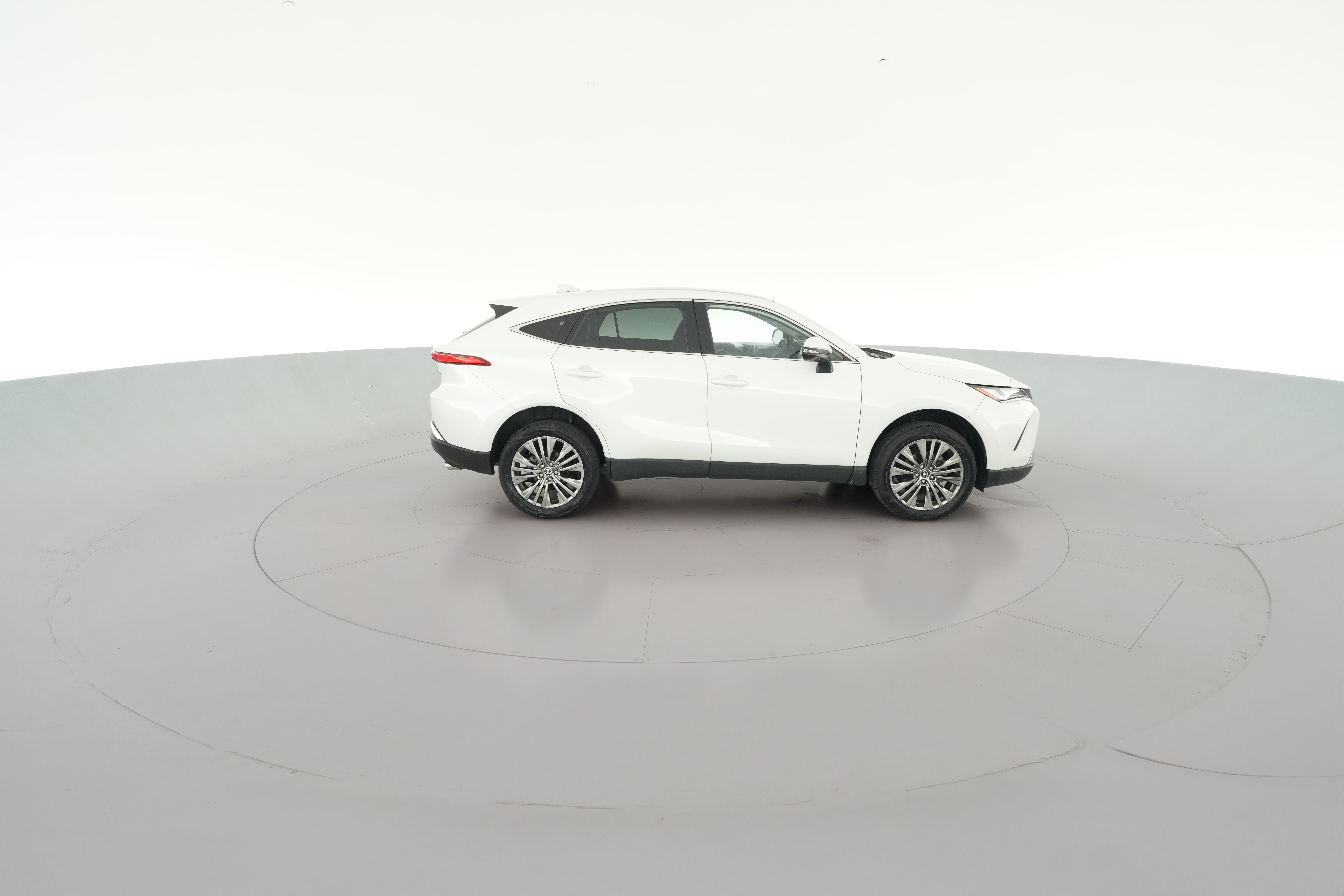 2023 Toyota Venza Limited - Photo 42