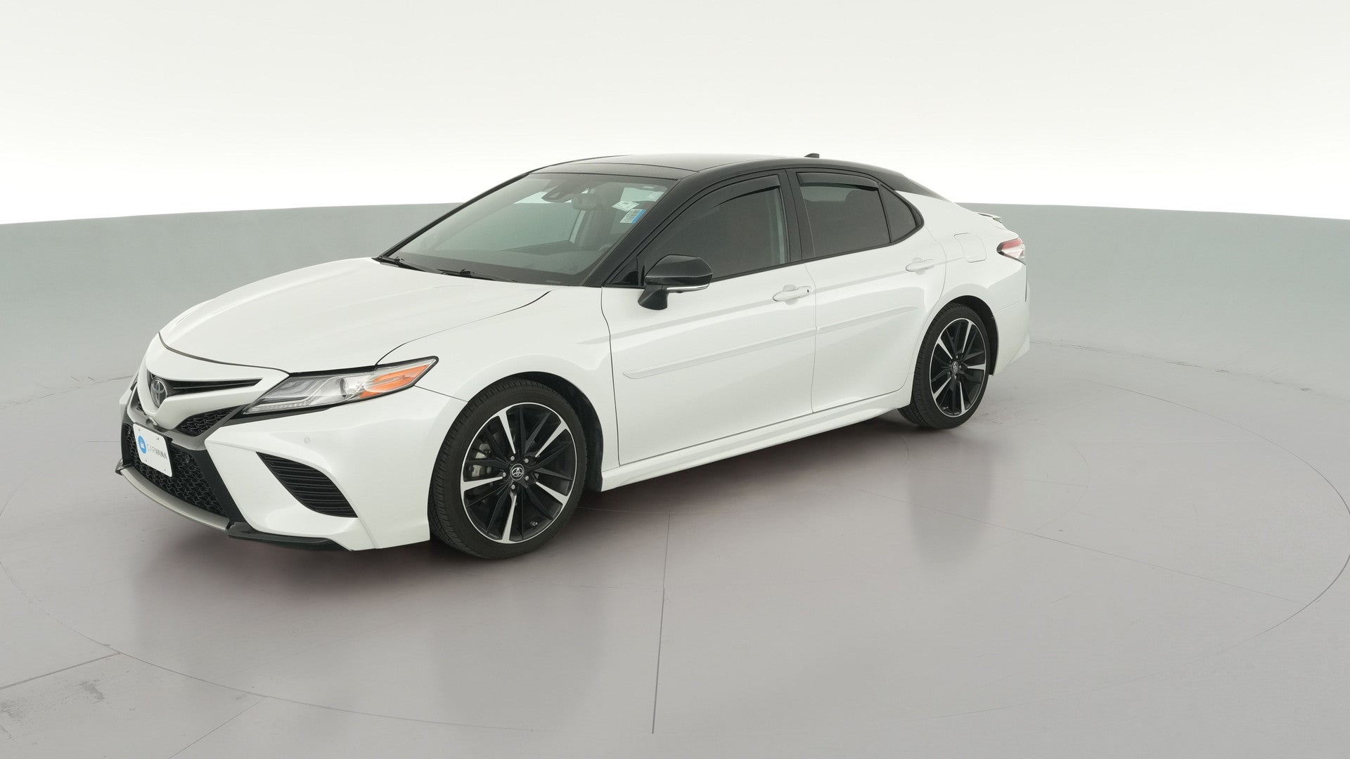2019 Toyota Camry vehicle photo