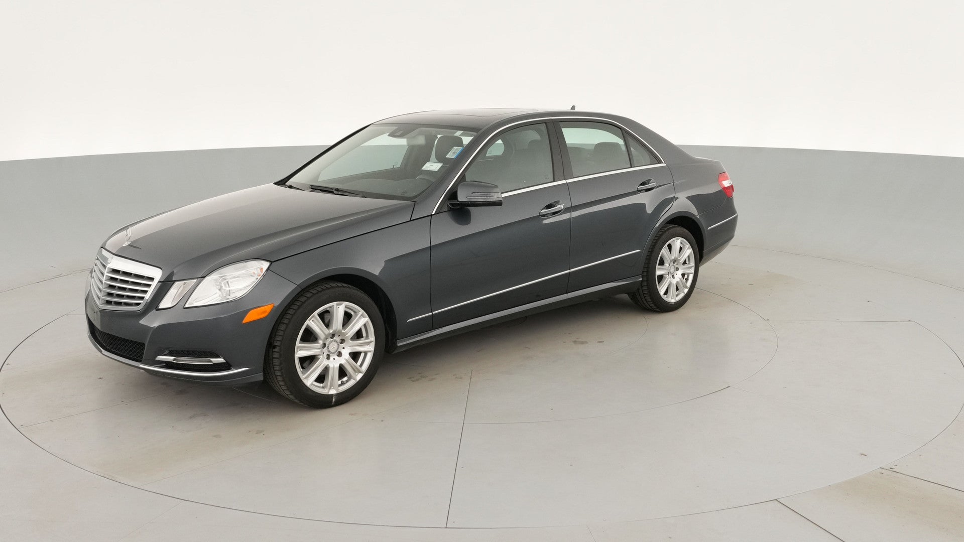 2013 Mercedes-Benz E-Class vehicle photo