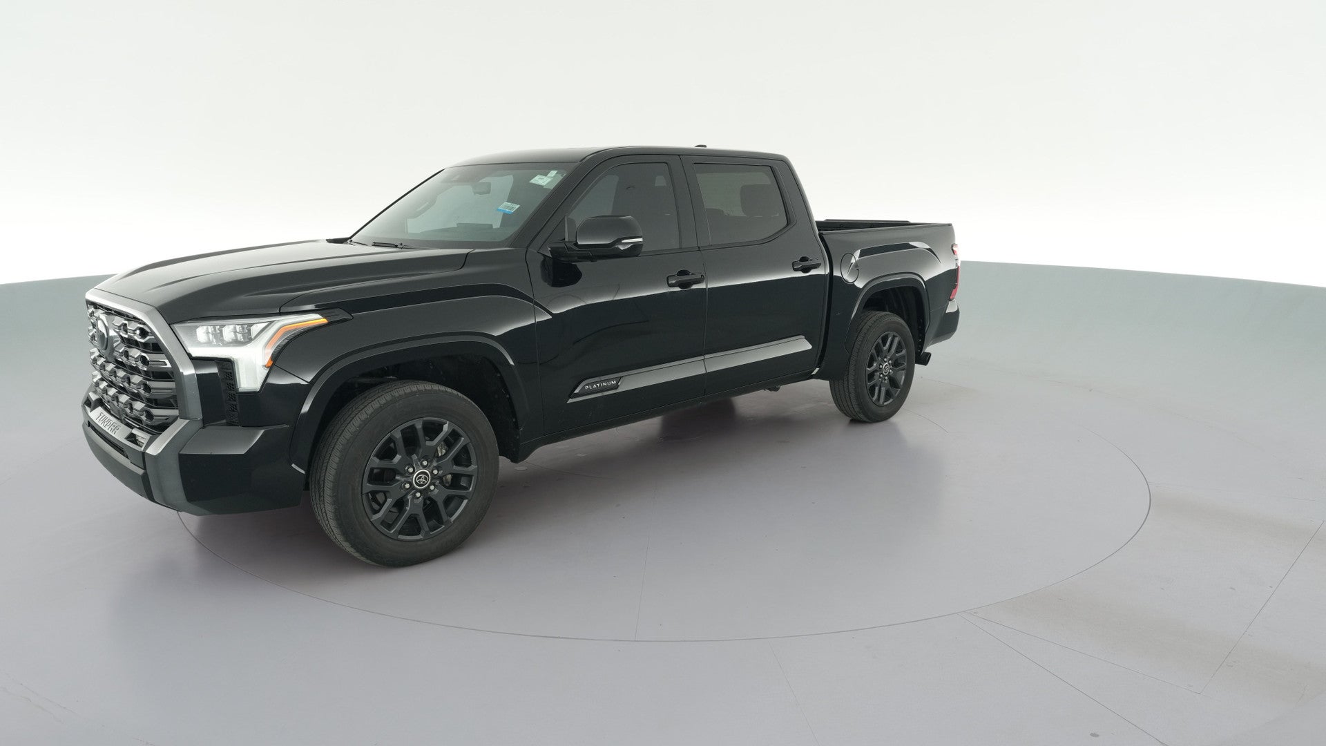 2023 Toyota Tundra CrewMax vehicle photo