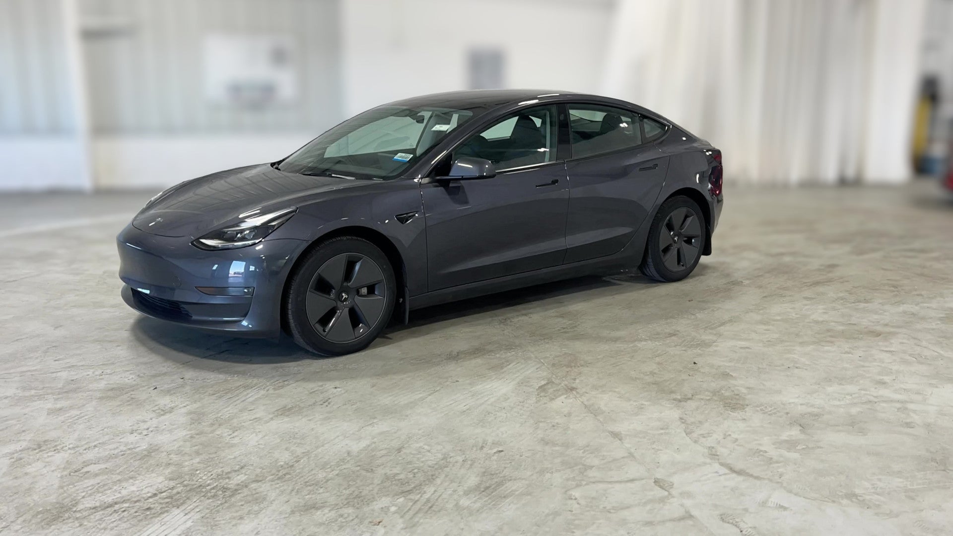2023 Tesla Model 3 vehicle photo