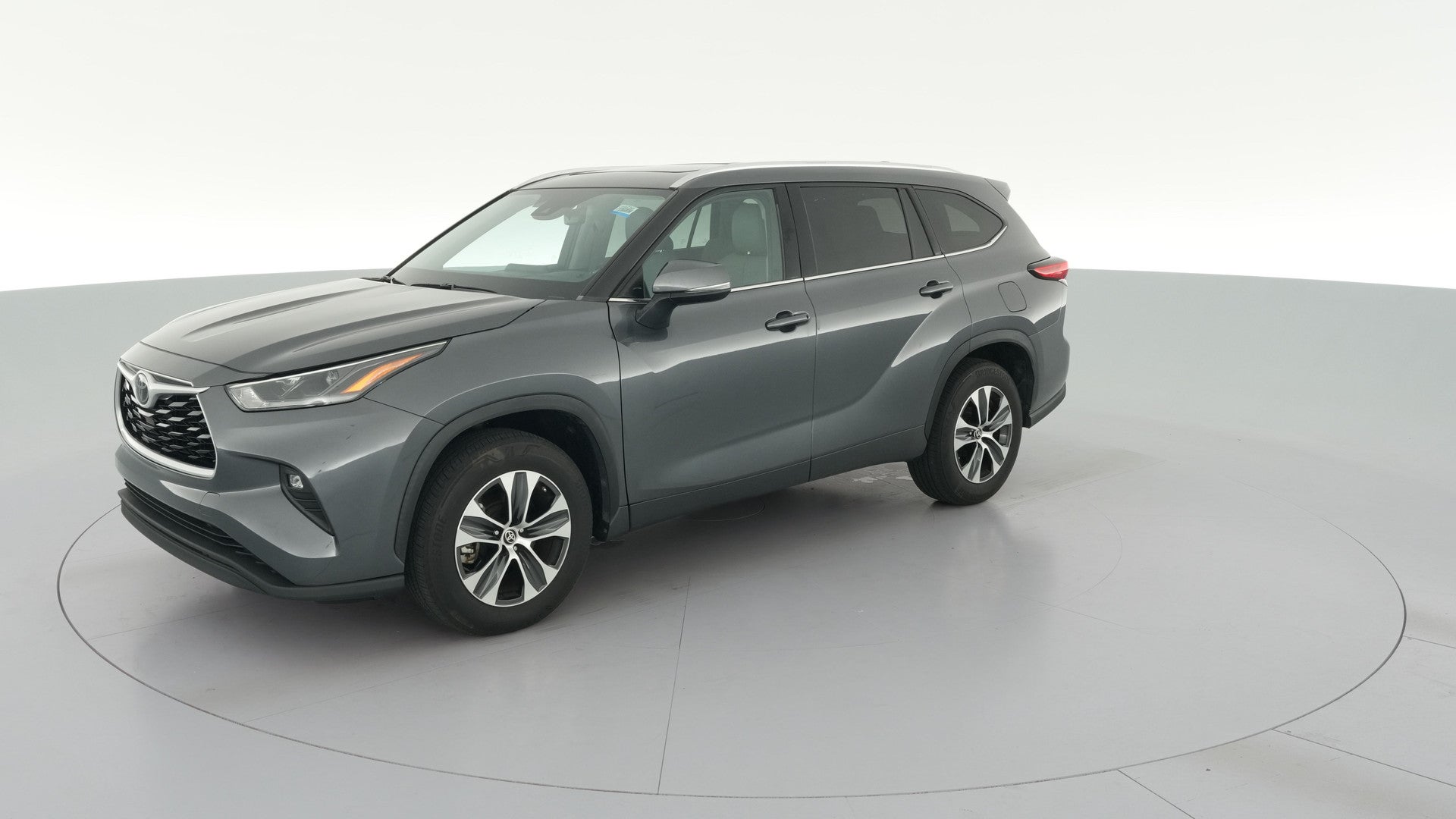 2021 Toyota Highlander vehicle photo