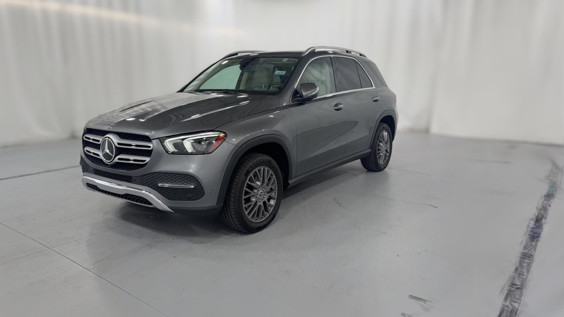 2021 Mercedes-Benz GLE vehicle photo
