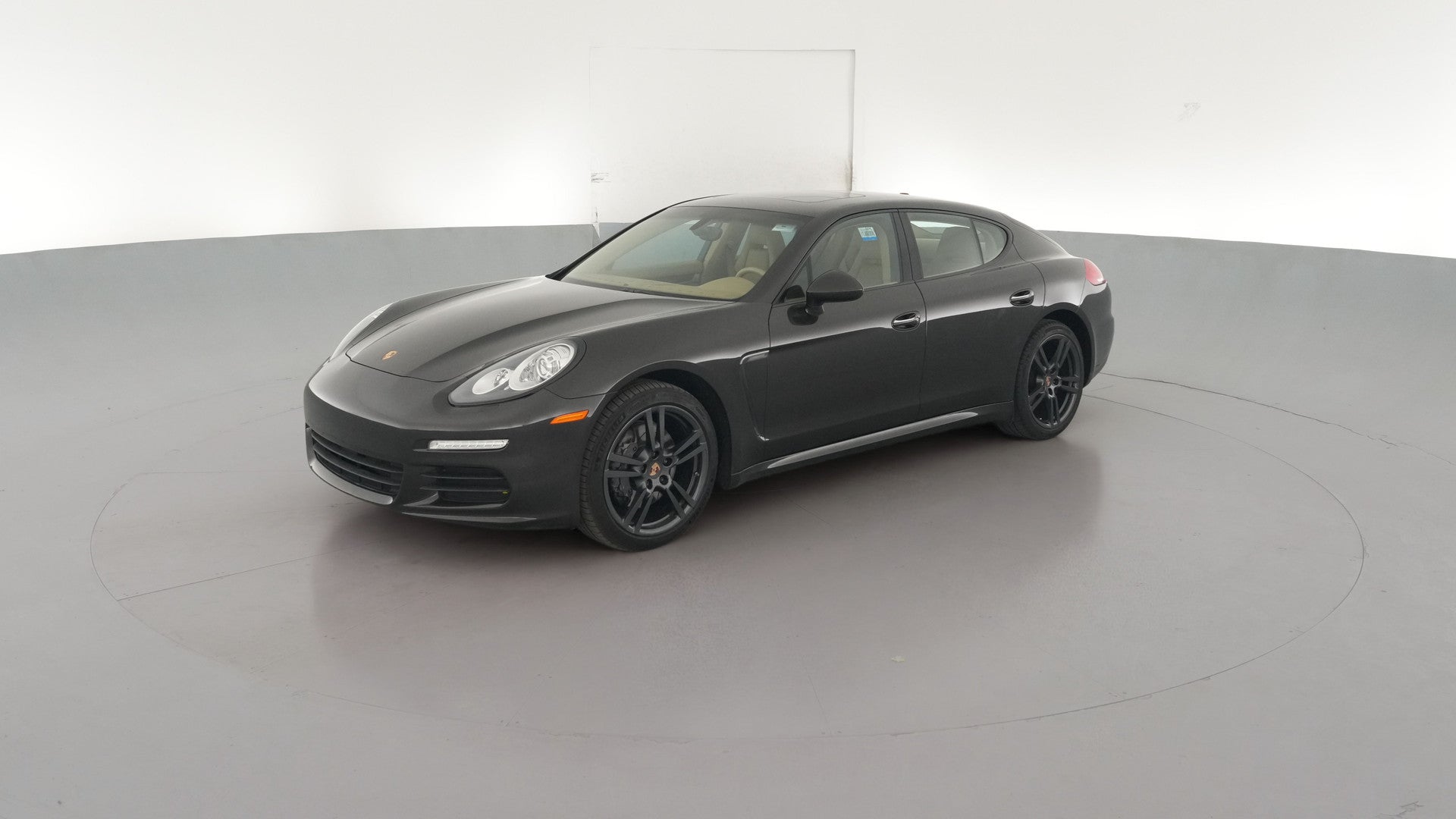 2014 Porsche Panamera vehicle photo