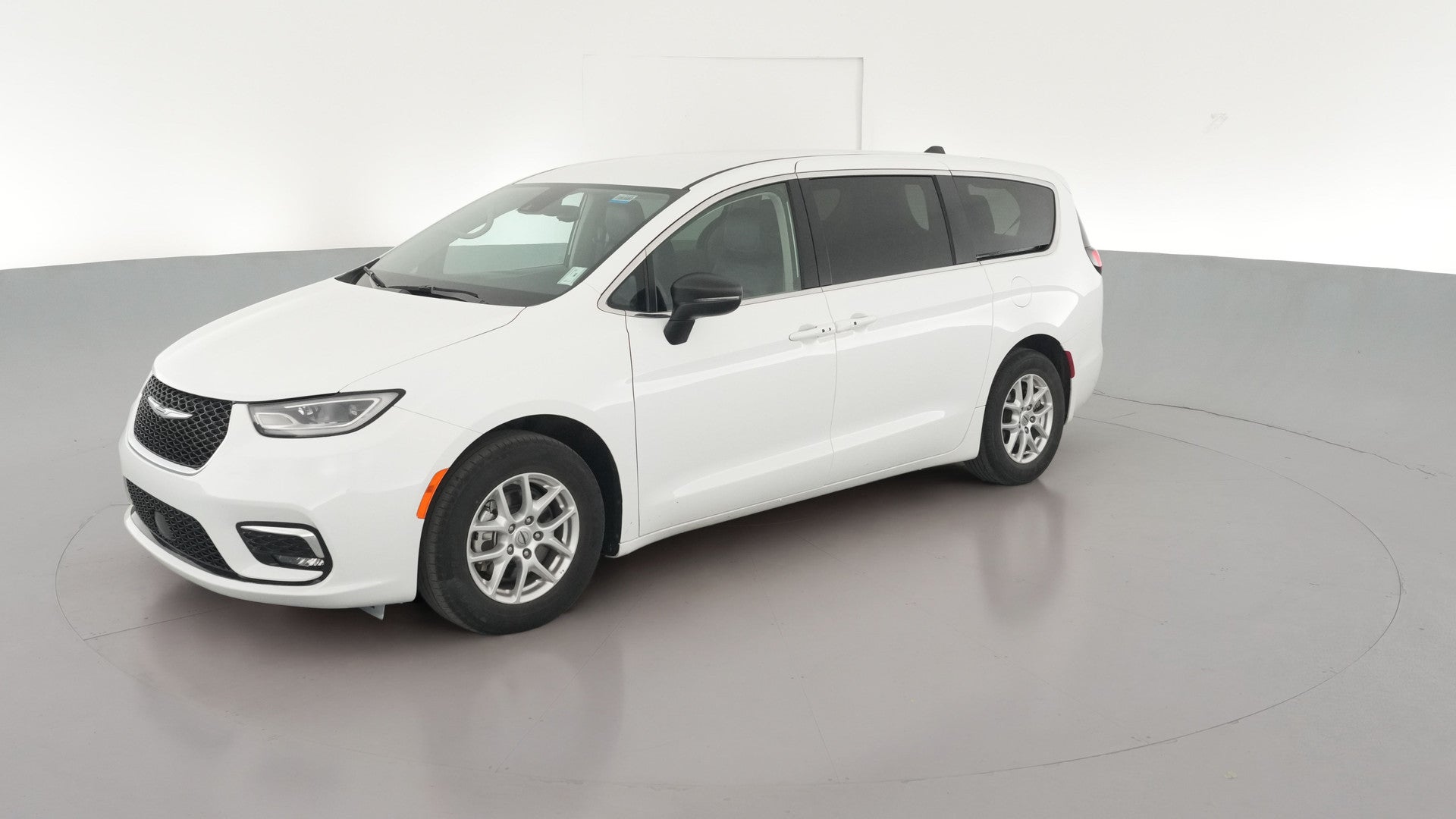 2023 Chrysler Pacifica vehicle photo