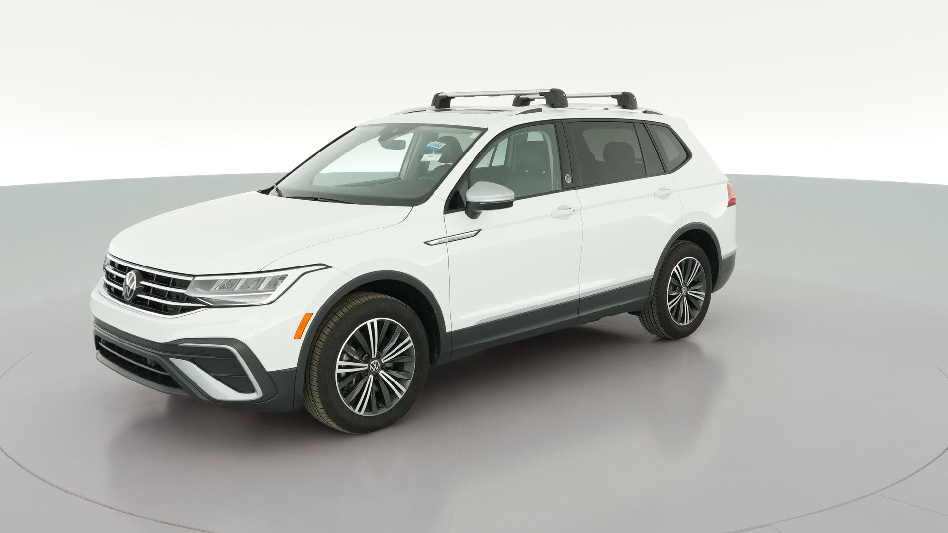 2024 Volkswagen Tiguan vehicle photo