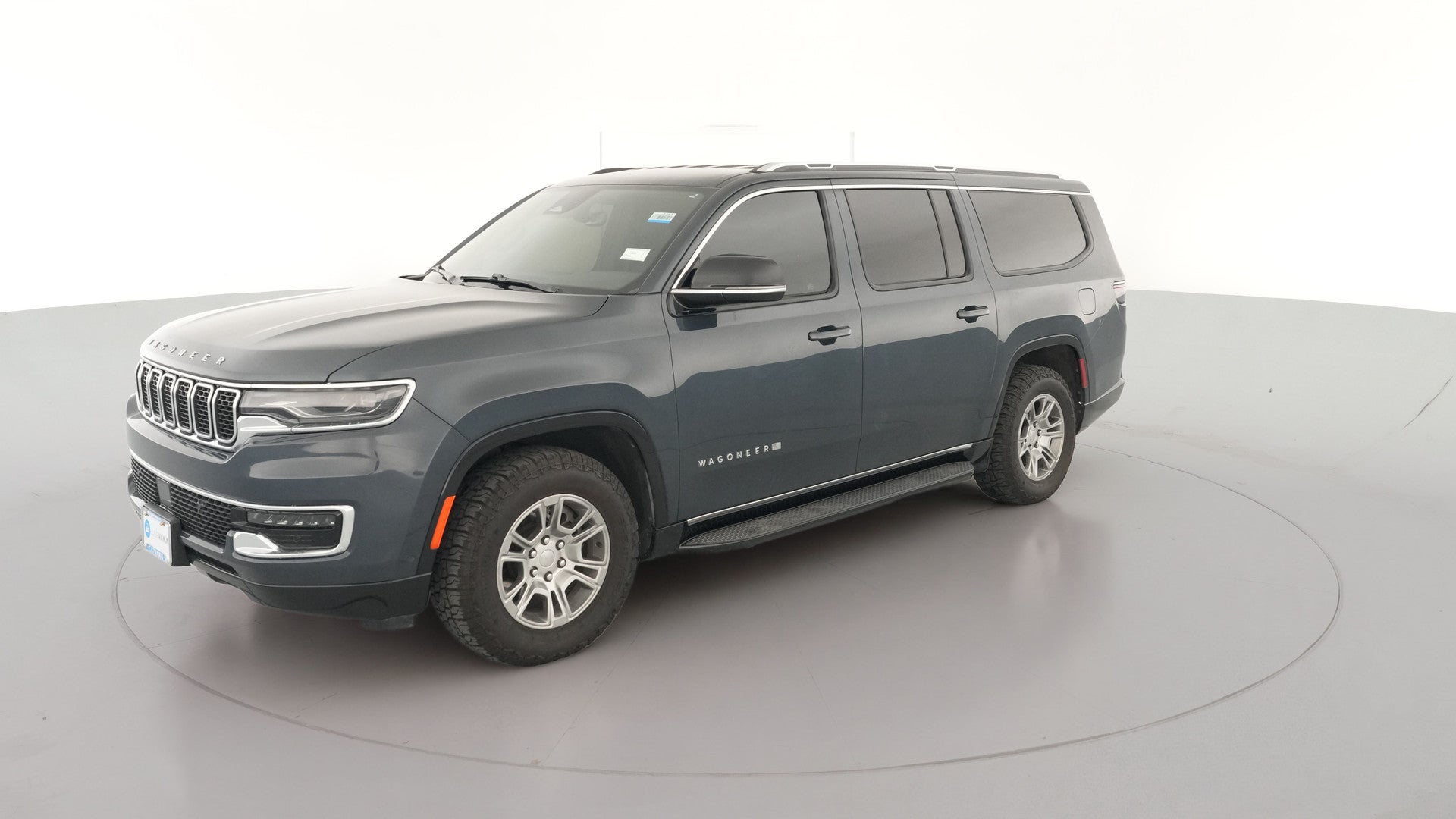 2023 Jeep Wagoneer L vehicle photo