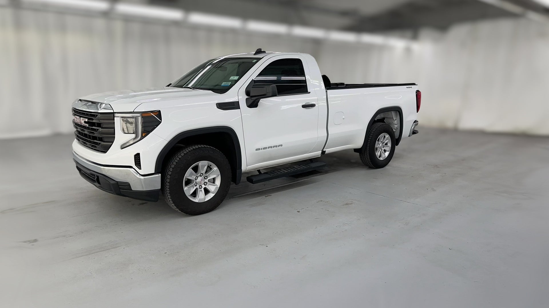 2024 GMC Sierra 1500 Regular Cab vehicle photo