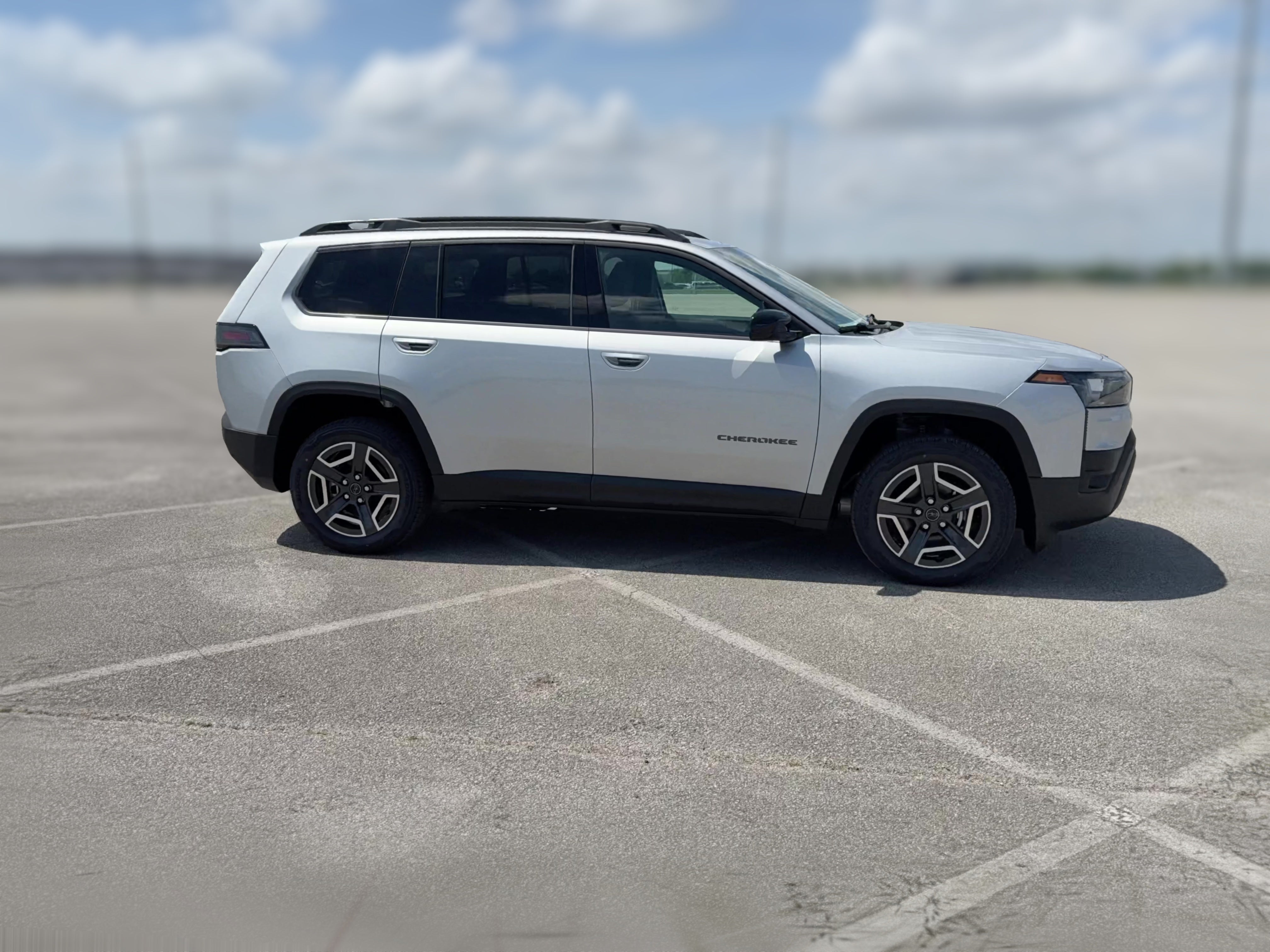 2026 Jeep Cherokee Laredo - Photo 32