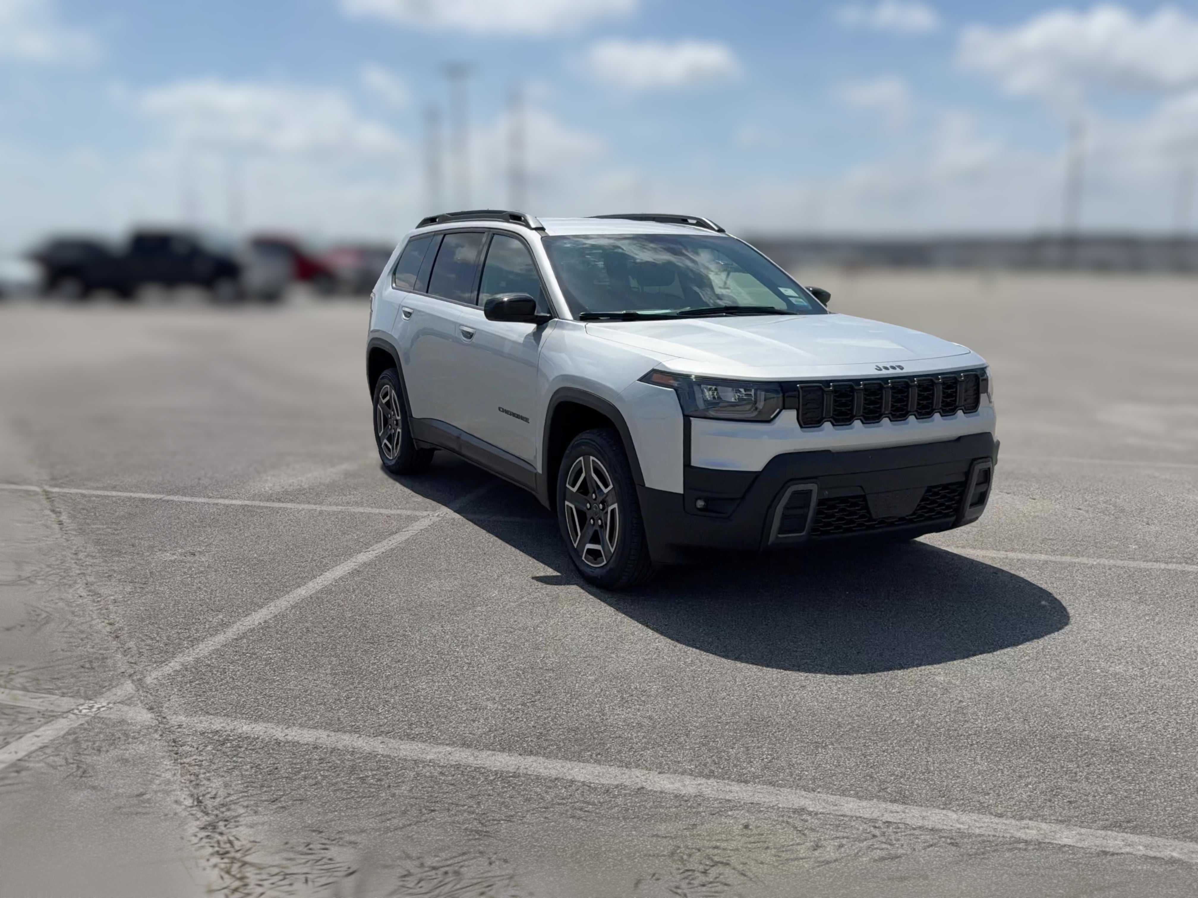 2026 Jeep Cherokee Laredo - Photo 34