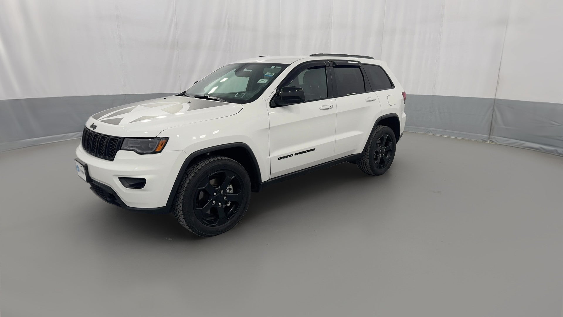 2021 Jeep Grand Cherokee vehicle photo
