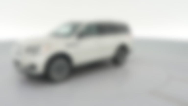 2023 Lincoln Navigator vehicle photo